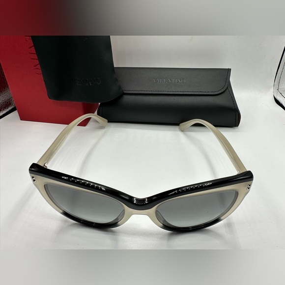 Valentino VA034 5091/11 Size 54-18-140 made in Italy 🇮🇹‼️ - Picture 6 of 16